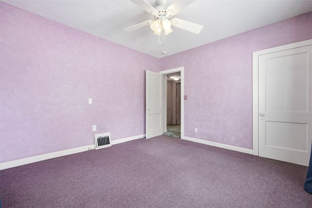442 4th Avenue, Iowa City, IA 52245