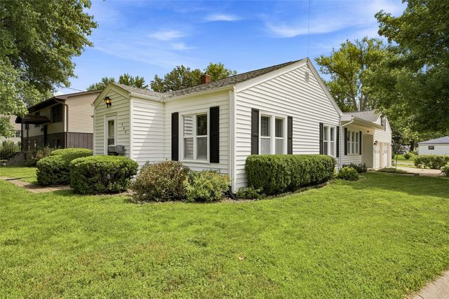 442 4th Avenue, Iowa City, IA 52245