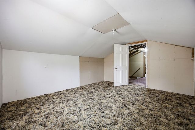 442 4th Avenue, Iowa City, IA 52245
