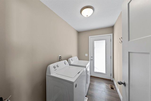 1603 Albemarle Street, Saint Paul, MN 55117