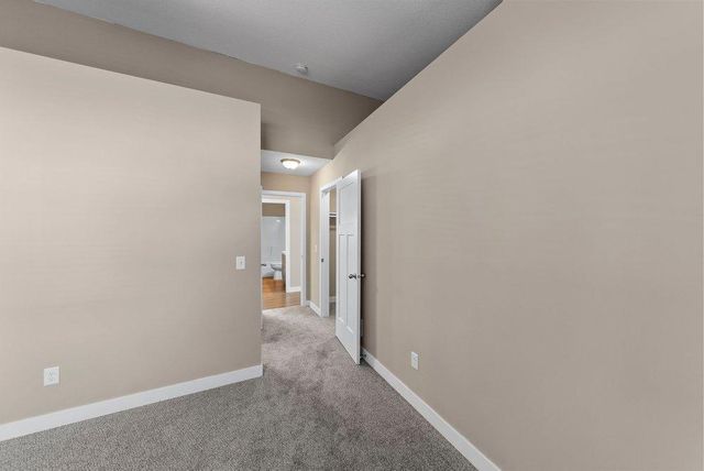 1603 Albemarle Street, Saint Paul, MN 55117