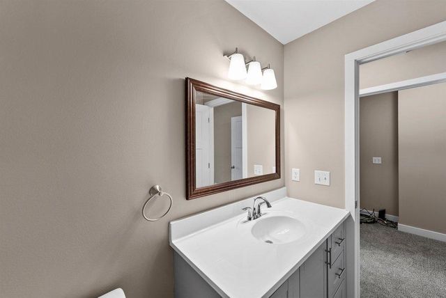 1603 Albemarle Street, Saint Paul, MN 55117