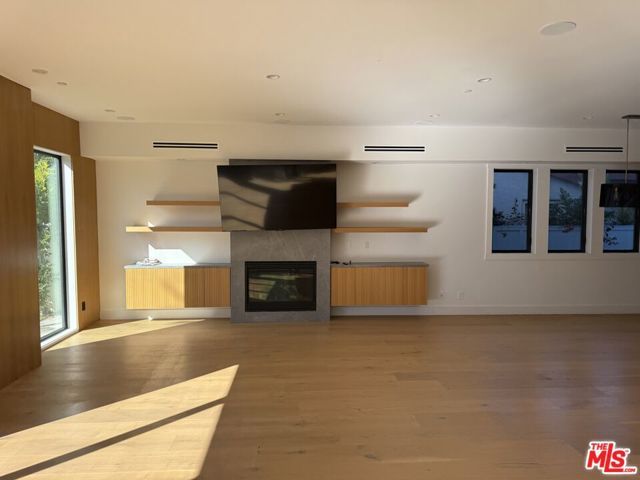 3021 Stanford Avenue, Marina Del Rey, CA 90292