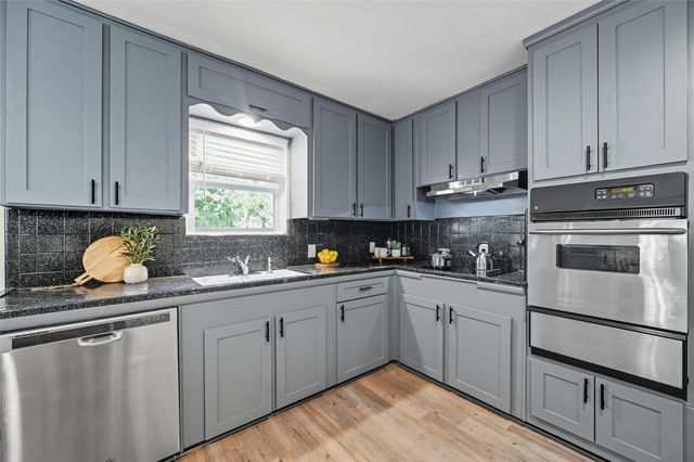 4304 Lynn Terrace, North Richland Hills, TX 76180