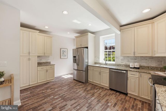 617 N COLUMBUS ST, Alexandria, VA 22314