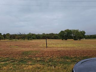 1105 I-45, Ennis, TX 75119