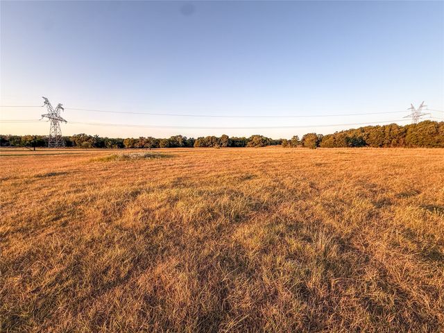 481 County Rd 1650, Chico, TX 76431