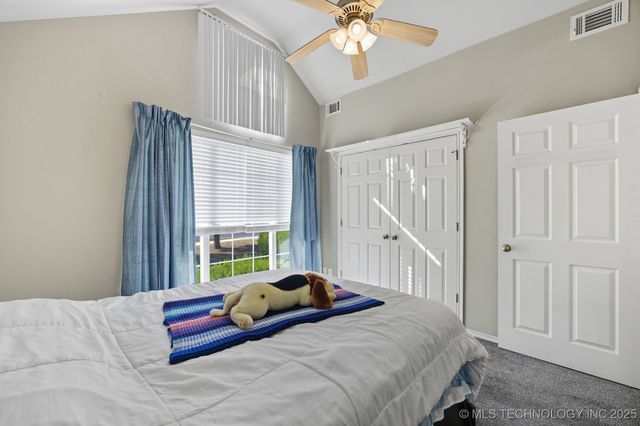 1112 S Marina Drive, Oologah, OK 74053