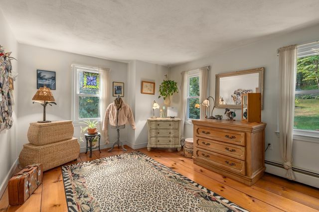64 Pine Hill Road, Southborough, MA 01772