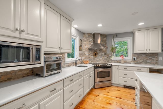 64 Pine Hill Road, Southborough, MA 01772
