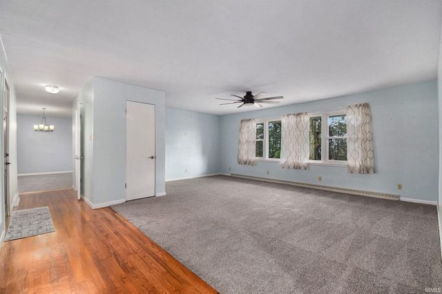 516 S Shumaker Drive, Bremen, IN 46506