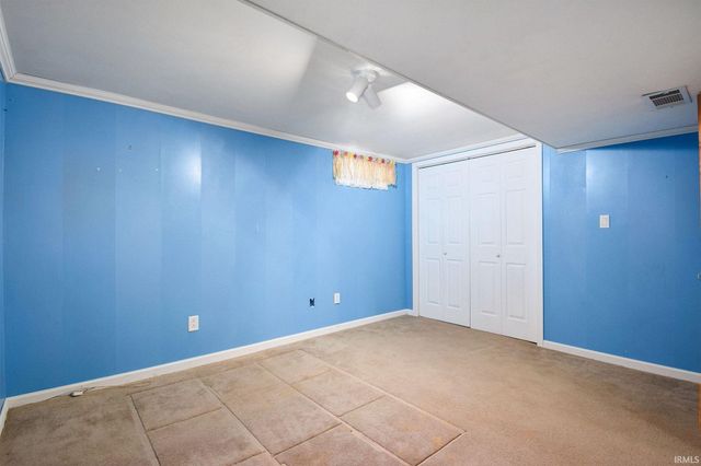 516 S Shumaker Drive, Bremen, IN 46506