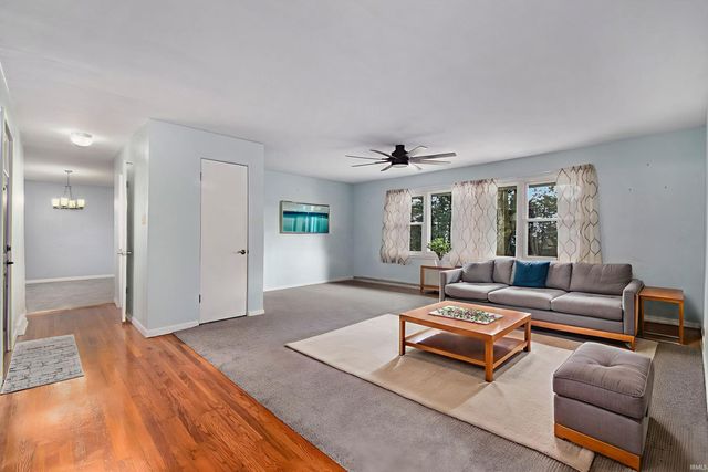 516 S Shumaker Drive, Bremen, IN 46506