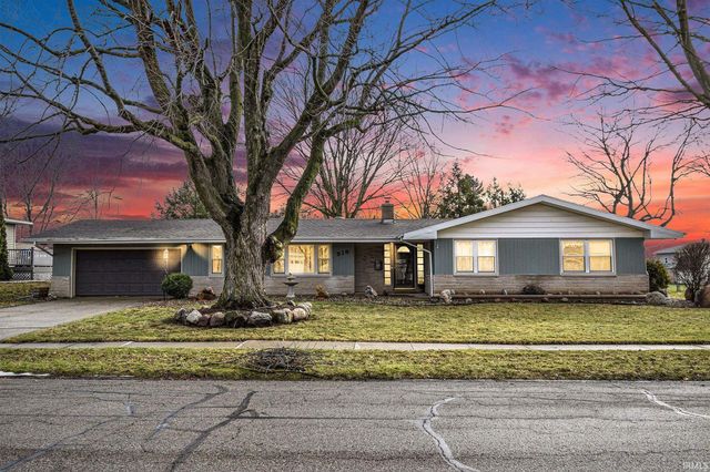 516 S Shumaker Drive, Bremen, IN 46506