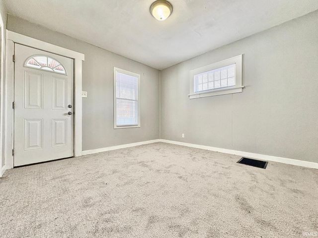 1909 S Brookfield Street, South Bend, IN 46613