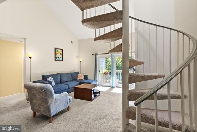 6905-B KEYSER WAY, Alexandria, VA 22310