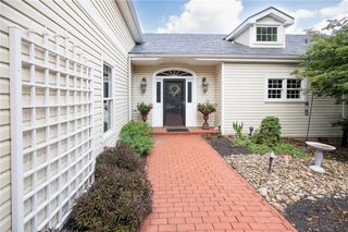 811 Rockwood Ave, Mt Lebanon, PA 15234