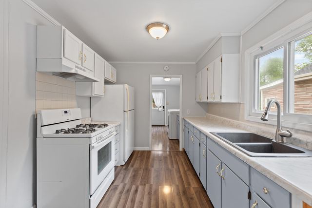 3428 Sunnyheart Avenue, Jackson, MI 49202