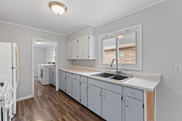 3428 Sunnyheart Avenue, Jackson, MI 49202