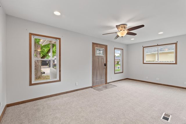 3428 Sunnyheart Avenue, Jackson, MI 49202