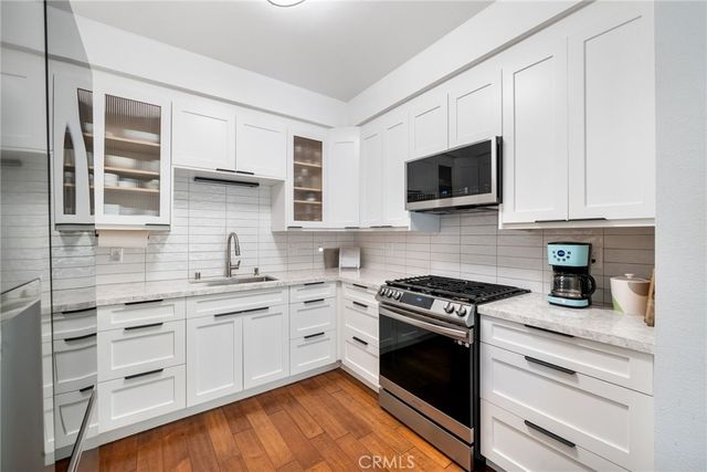 1410 N Curson Avenue 202, Los Angeles, CA 90046