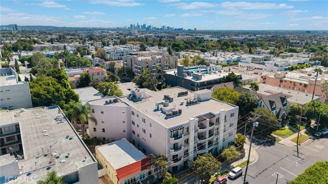 1410 N Curson Avenue 202, Los Angeles, CA 90046