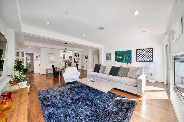 1410 N Curson Avenue 202, Los Angeles, CA 90046