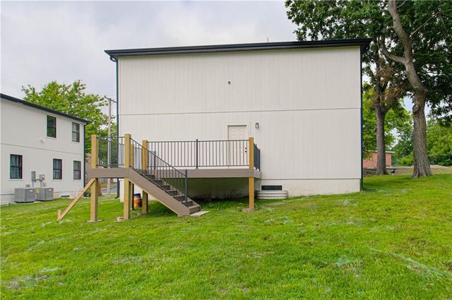 2225 N 85TH Street, Kansas City, KS 66109