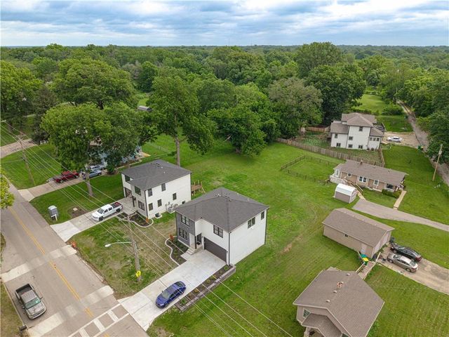 2225 N 85TH Street, Kansas City, KS 66109