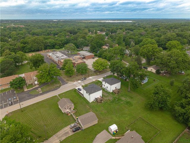 2225 N 85TH Street, Kansas City, KS 66109