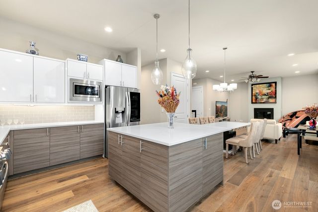 3516 NE 6th Court, Renton, WA 98056