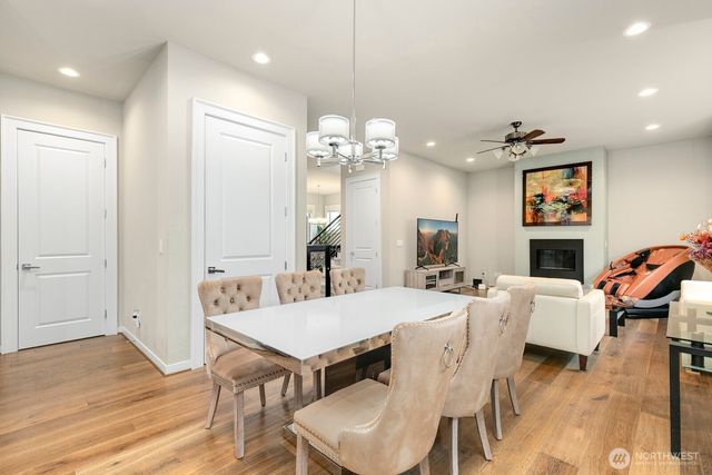 3516 NE 6th Court, Renton, WA 98056