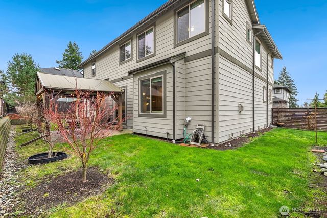 3516 NE 6th Court, Renton, WA 98056