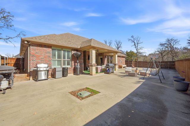 21 Lone Oak Boulevard, Pottsboro, TX 75076
