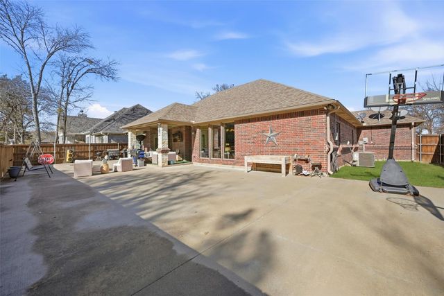 21 Lone Oak Boulevard, Pottsboro, TX 75076