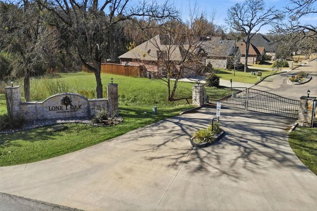 21 Lone Oak Boulevard, Pottsboro, TX 75076