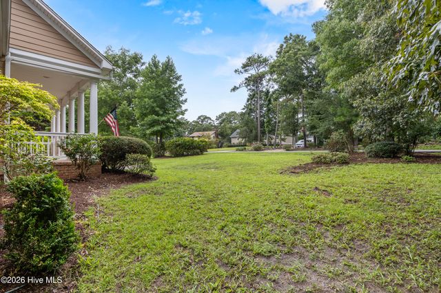 638 Ravenswood Road, Hampstead, NC 28443