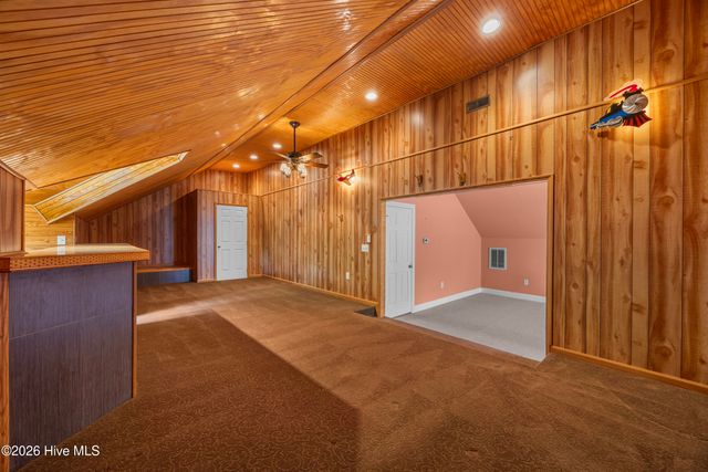 638 Ravenswood Road, Hampstead, NC 28443