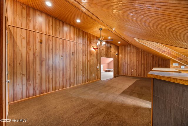 638 Ravenswood Road, Hampstead, NC 28443