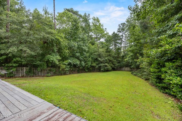 638 Ravenswood Road, Hampstead, NC 28443