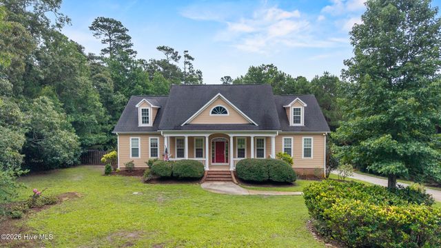 638 Ravenswood Road, Hampstead, NC 28443