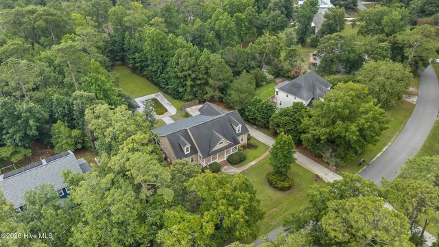 638 Ravenswood Road, Hampstead, NC 28443