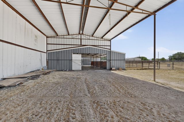13 Maestas Road, Belen, NM 87002