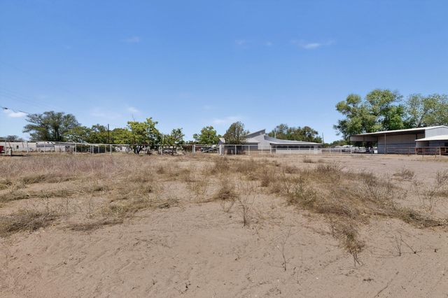 13 Maestas Road, Belen, NM 87002