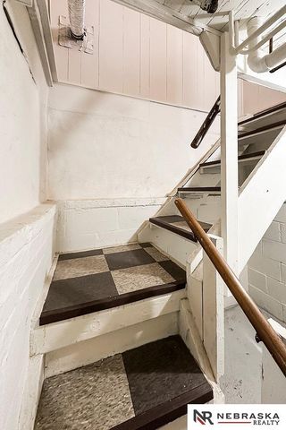 5050 S 38th Street, Omaha, NE 68107