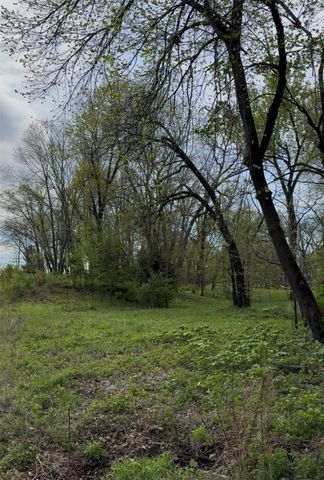 5834 Timber Creek Road, Cedar Rapids, IA 52411