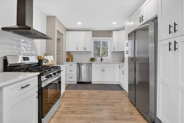 22002 Fenster Street, Sumpter Twp, MI 48111