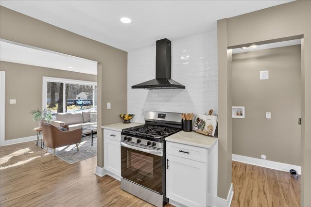 22002 Fenster Street, Sumpter Twp, MI 48111