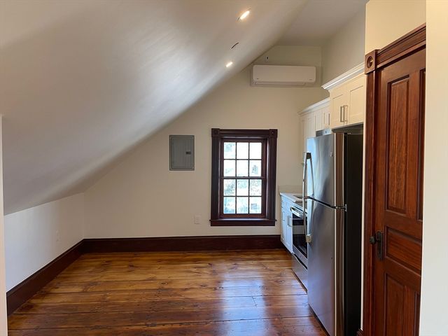 41 Summer St 18, Leominster, MA 01453