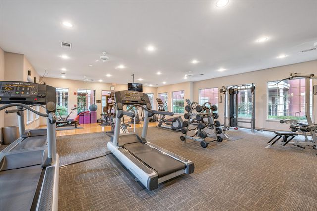 2400 Mccue Road 260, Houston, TX 77056